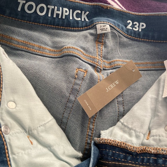 J Crew 8” toothpick jeans - Picture 3 of 7